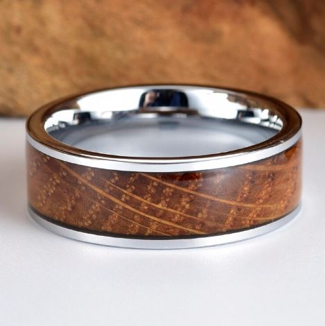 Whiskey Barrel Tungsten White Oak Wood Polish Finish Men's Wedding Band - PRISTINE RINGS
