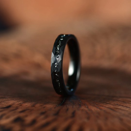 Crushed Meteorite Hammered Tungsten Women's Wedding Band 4MM - PRISTINE RINGS