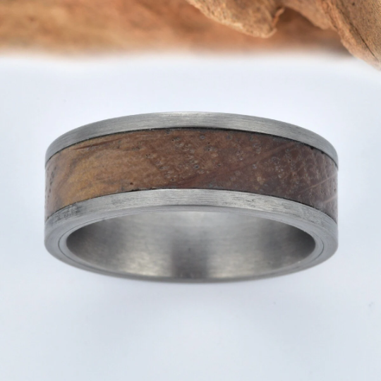 Tungsten Whiskey Barrel Wood Antique Finish Men's Wedding Band 8MM - PRISTINE RINGS