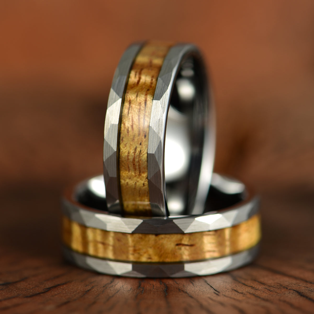 Hammered Tungsten Koa Wood Men's Wedding Band 8MM - PRISTINE RINGS