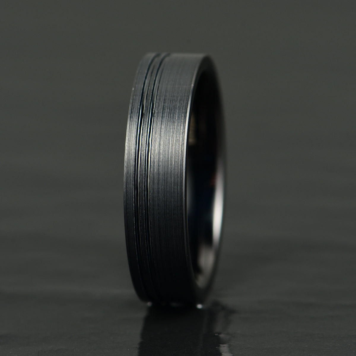 Black Tungsten Women's Wedding Band 4MM - PRISTINE RINGS
